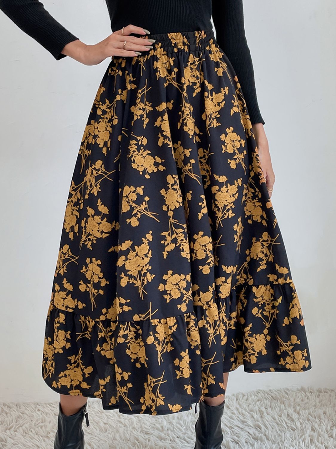 Printed Elastic Waist Midi Skirt